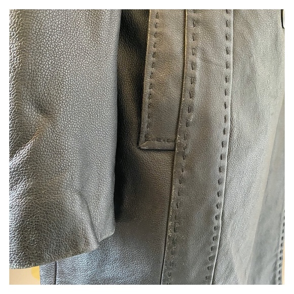 VINTAGE - LEATHER TRENCH COAT - Picture 6 of 14